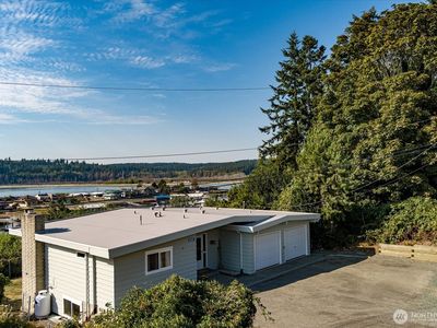 8347 Sandy Hook Drive, Clinton, WA, 98236
