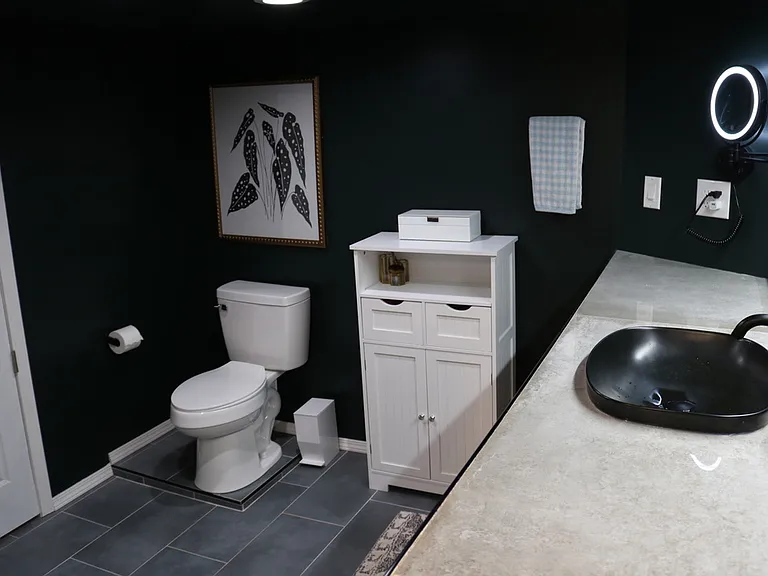 1010 E Elm Ave — Photo 22