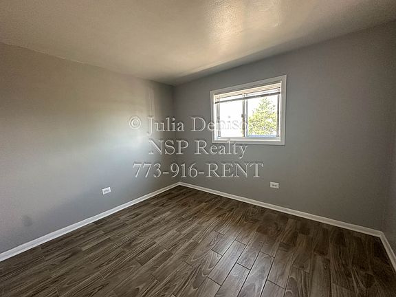 5th image of 1306 Carol St #B