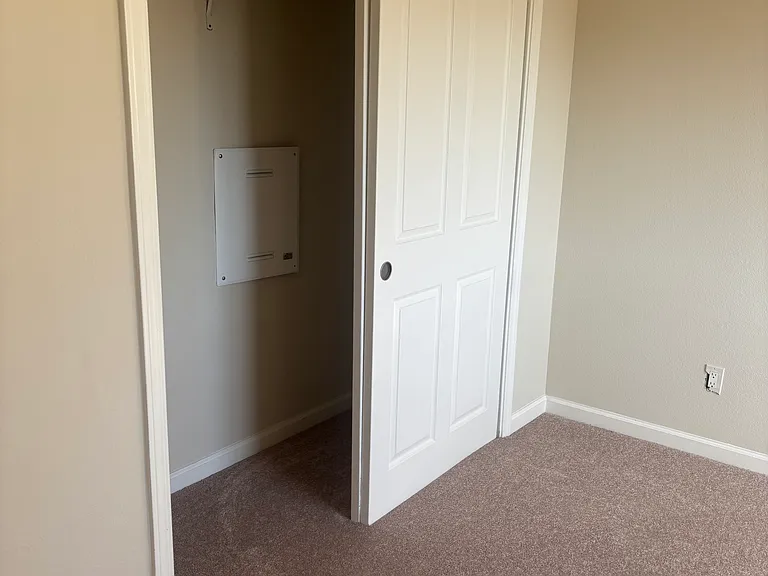 223 Palm Ave #2 — Photo 2