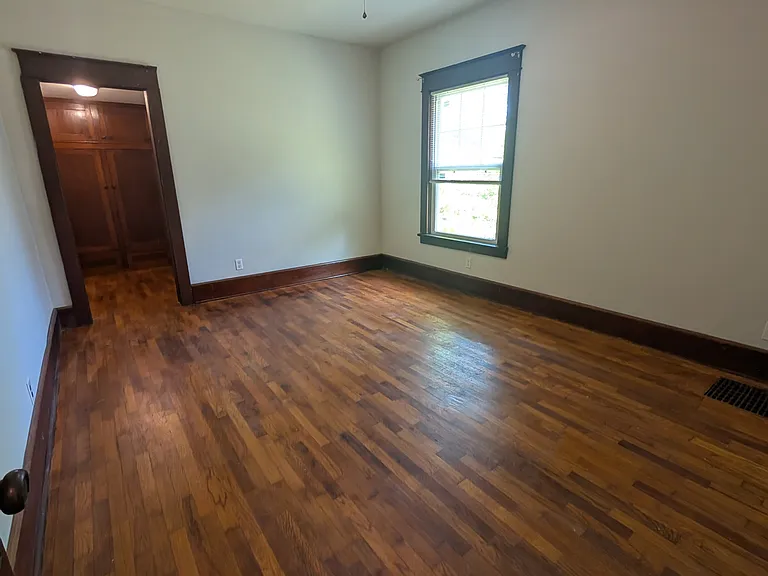 Bedroom #1