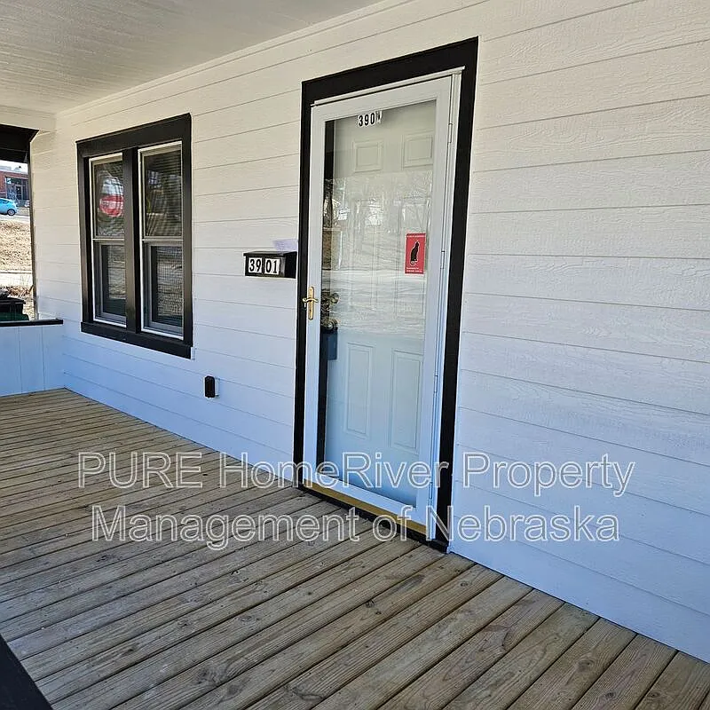 2 bed, 2.5 bath, 1745 sqft, $1,650 — Photo 2