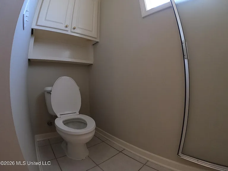 124 Hunters Row — Photo 31
