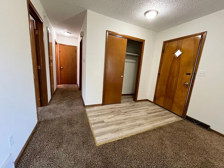 3004 S Phillips Ave — Photo 13