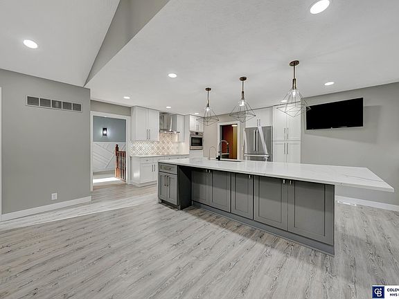 4th image of 4421 Ash Hollow Ct