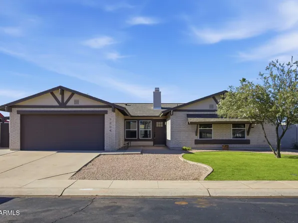 1204 W MCNAIR Street, Chandler, AZ 85224