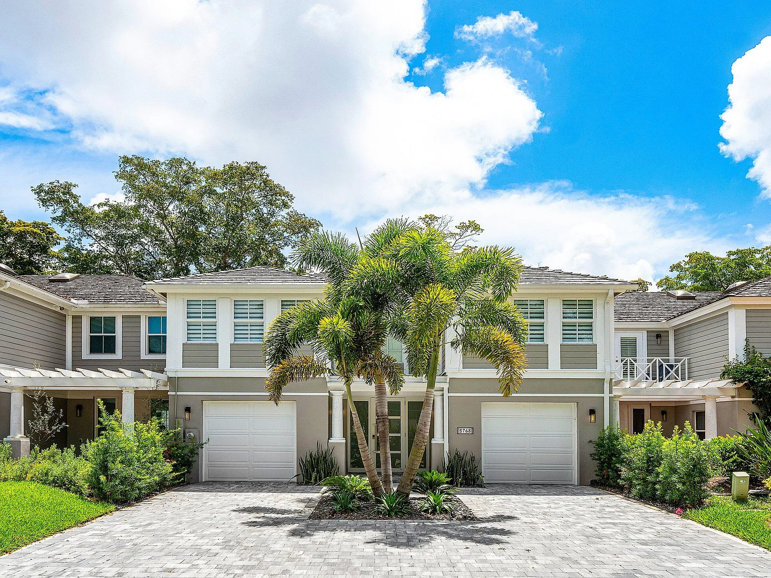 4 bed, 3.0 bath, 2470 sqft, $12,500 — Photo 1