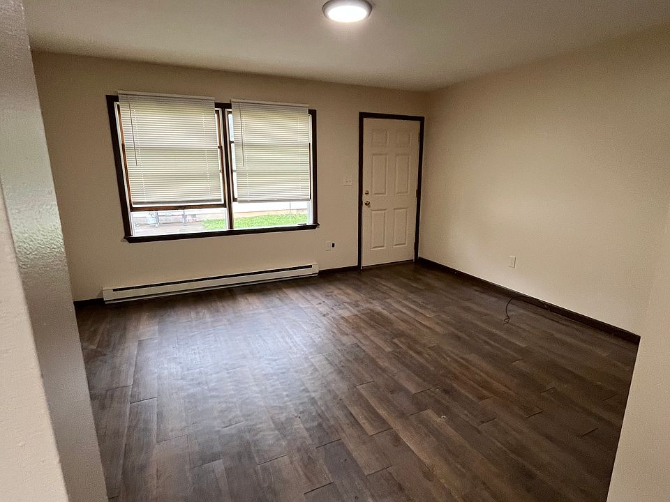 1st image of 560 N Wagner Ave