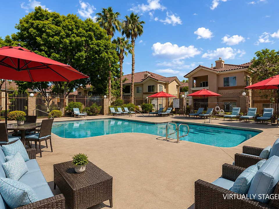 1050 E Cactus Ave #2089
