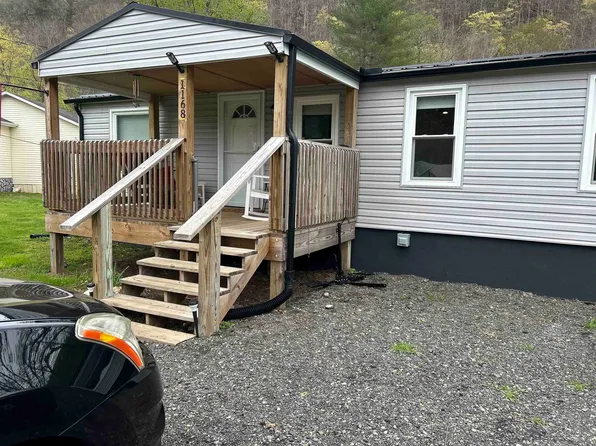 1168 Flick Dr, Shawsville, VA 24162