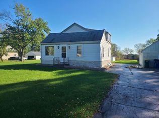 3625 E Ryan Rd, Oak Creek, WI 53154