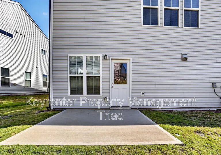 4009 Beckton Trl — Photo 17