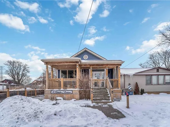 4 Rembe Ave, Hamilton, ON L8H 7G6