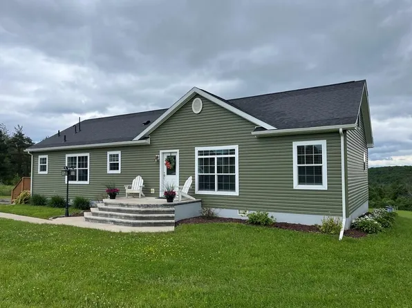 10849 Haradon Rd, Corning, NY 14830