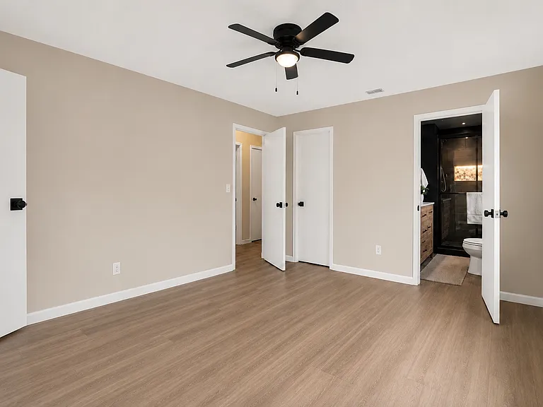 513 Falkirk Ave — Photo 23
