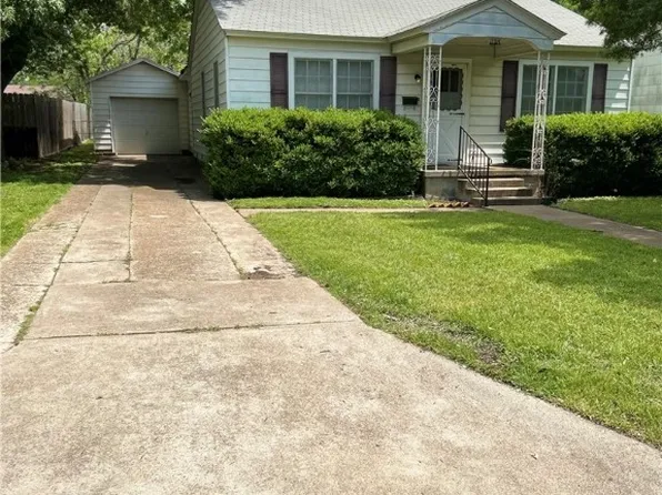 1105 S 47th St, Temple, TX 76504