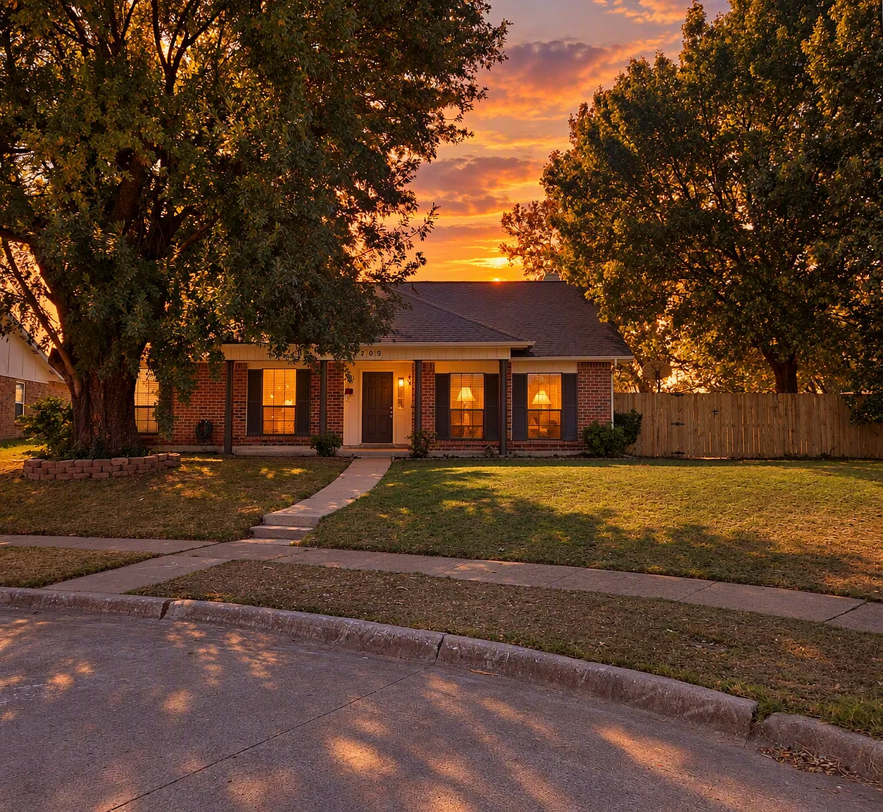4 bed, 2.5 bath, 2152 sqft, $2,500 — Photo 1