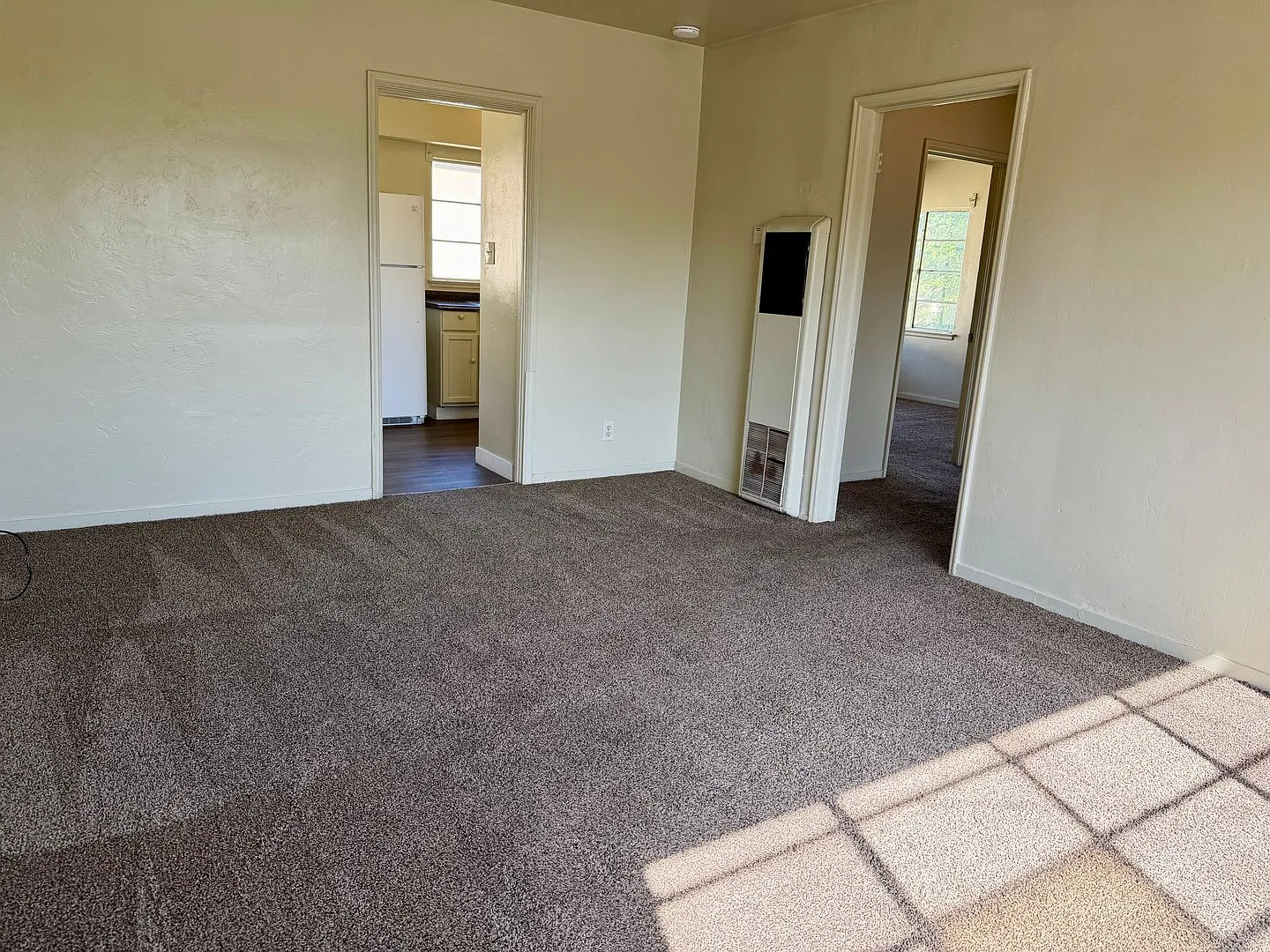 2995 E Nevada Ave — Photo 2