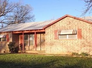 1425 Yucca Ln, Vernon, TX 76384