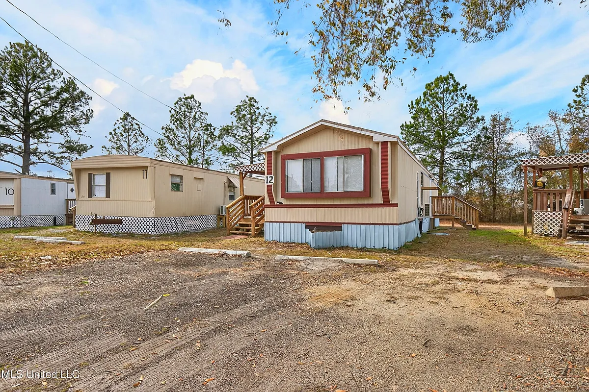 Building Photo - 11213 Dobson Rd #12