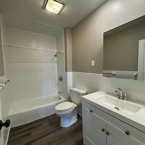 200 Mountain Ave #26 — Photo 9