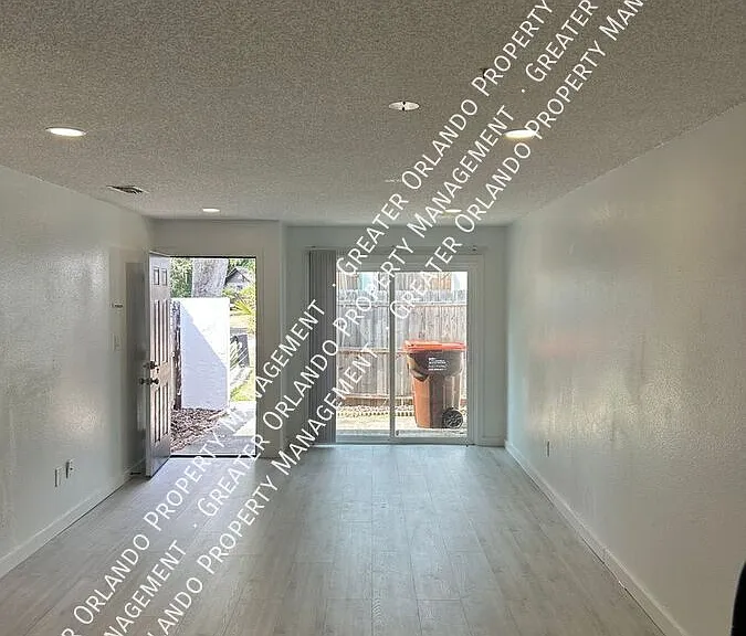 2955 SE 53rd Ct #C — Photo 3