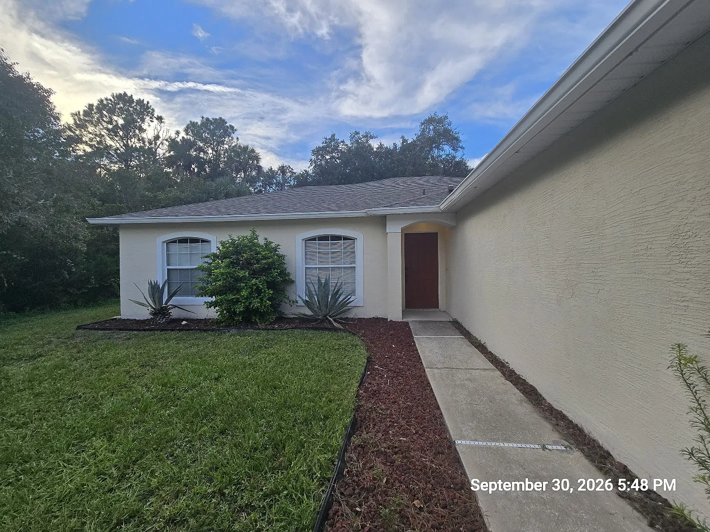 3 bed, 1472 sqft, $1,700 — Photo 3