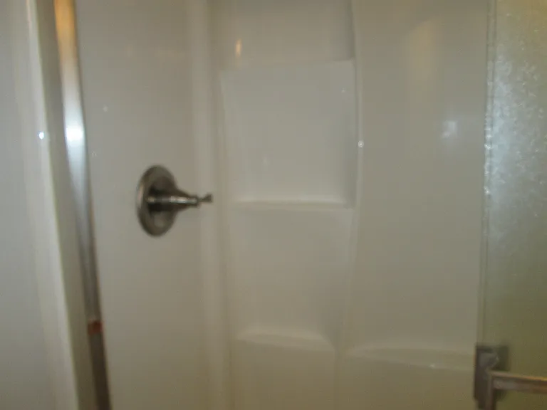 800 Brook Dr #6 — Photo 11