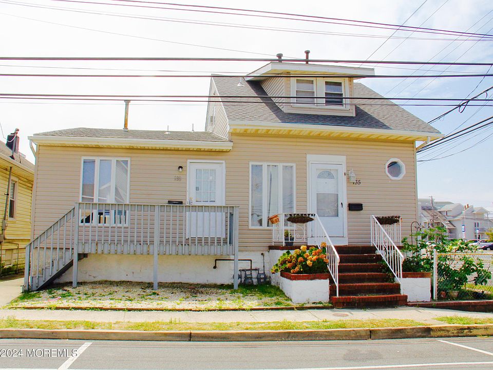1st image of 135 Franklin Ave