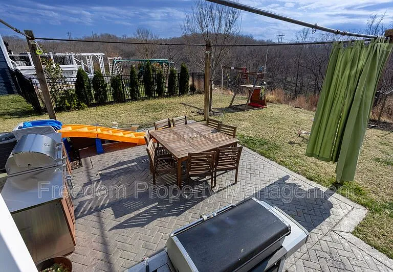 2425 Morgans Point Dr — Photo 60