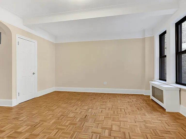 52 Clark St #2O — Photo 4