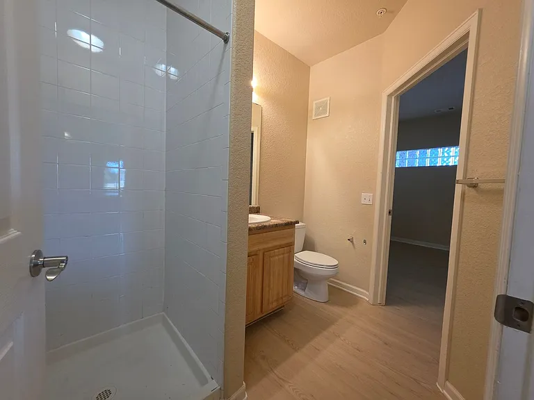1401 W 85th Ave — Photo 15