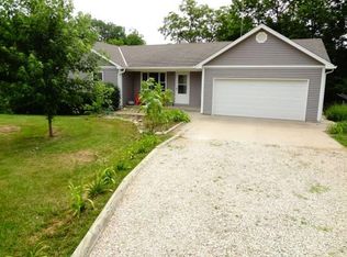 1886 E 964th Rd, Lawrence, KS 66049