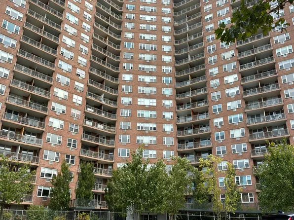 5900 Arlington Ave APT 7J, Bronx, NY 10471
