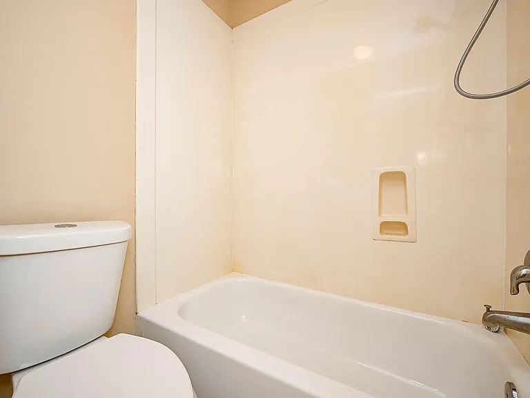 18518 Shadow Line Ct — Photo 25