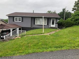 2312 Kettle St, Altoona, PA 16601