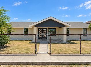 419 CANDELARIO MONTALVO, Eagle Pass, TX 78852