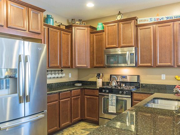 4th image of 16957 W Mohave St