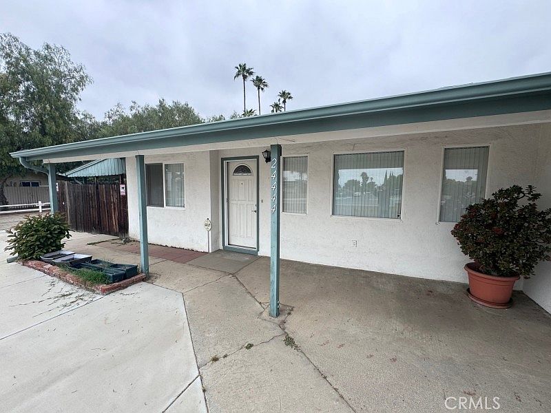 1st image of 24444 Ironwood Ave