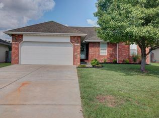 827 S Dexter Ave, Springfield, MO 65802