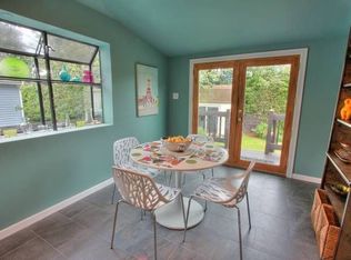 9247 Wallingford Ave N, Seattle, WA 98103