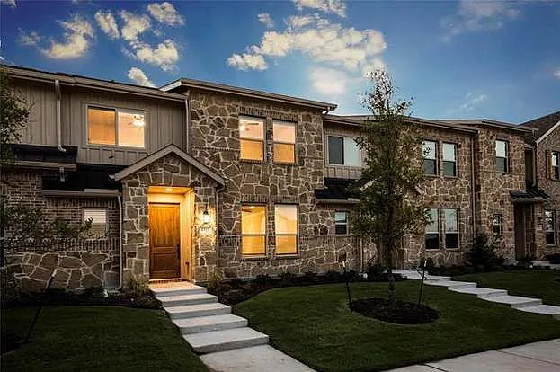 1317 Pebblebrook Dr — Photo 18