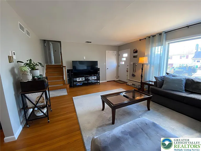 725 N Berks St — Photo 4