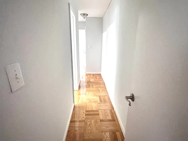 210 Atlantic Ave #C1G — Photo 7