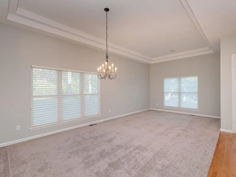 3169 Glenview Dr — Photo 16