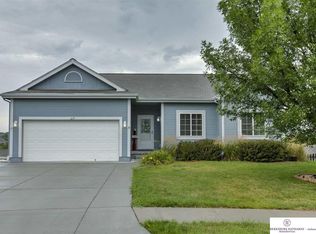 6617 N 149th St, Omaha, NE 68116