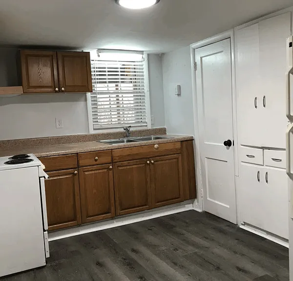 2837 Woodrow Dr #3 — Photo 5