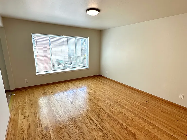 2609 Judah St #15 — Photo 1