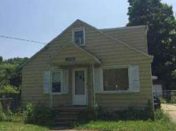 2952 Nathan Ave, Flint, MI 48506