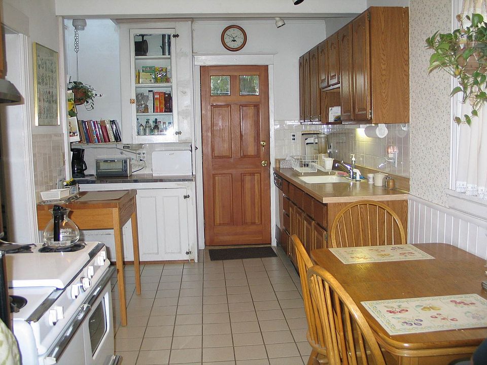 127 Briggs Ave, Yonkers, NY 10701 Zillow